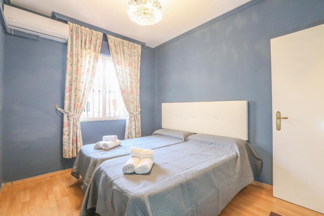 Juderia Center Premium Suites Free Parking Севиля Екстериор снимка