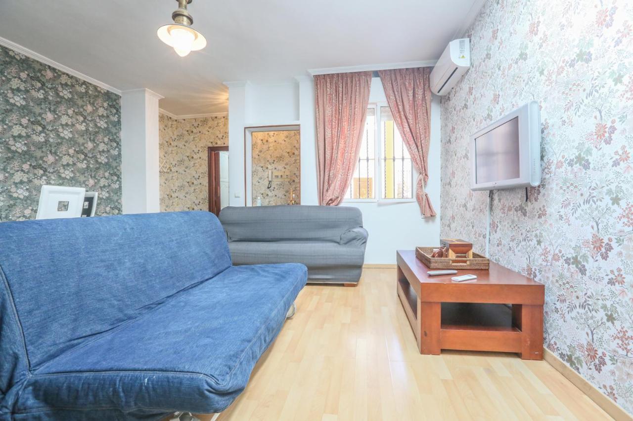 Juderia Center Premium Suites Free Parking Севиля Екстериор снимка