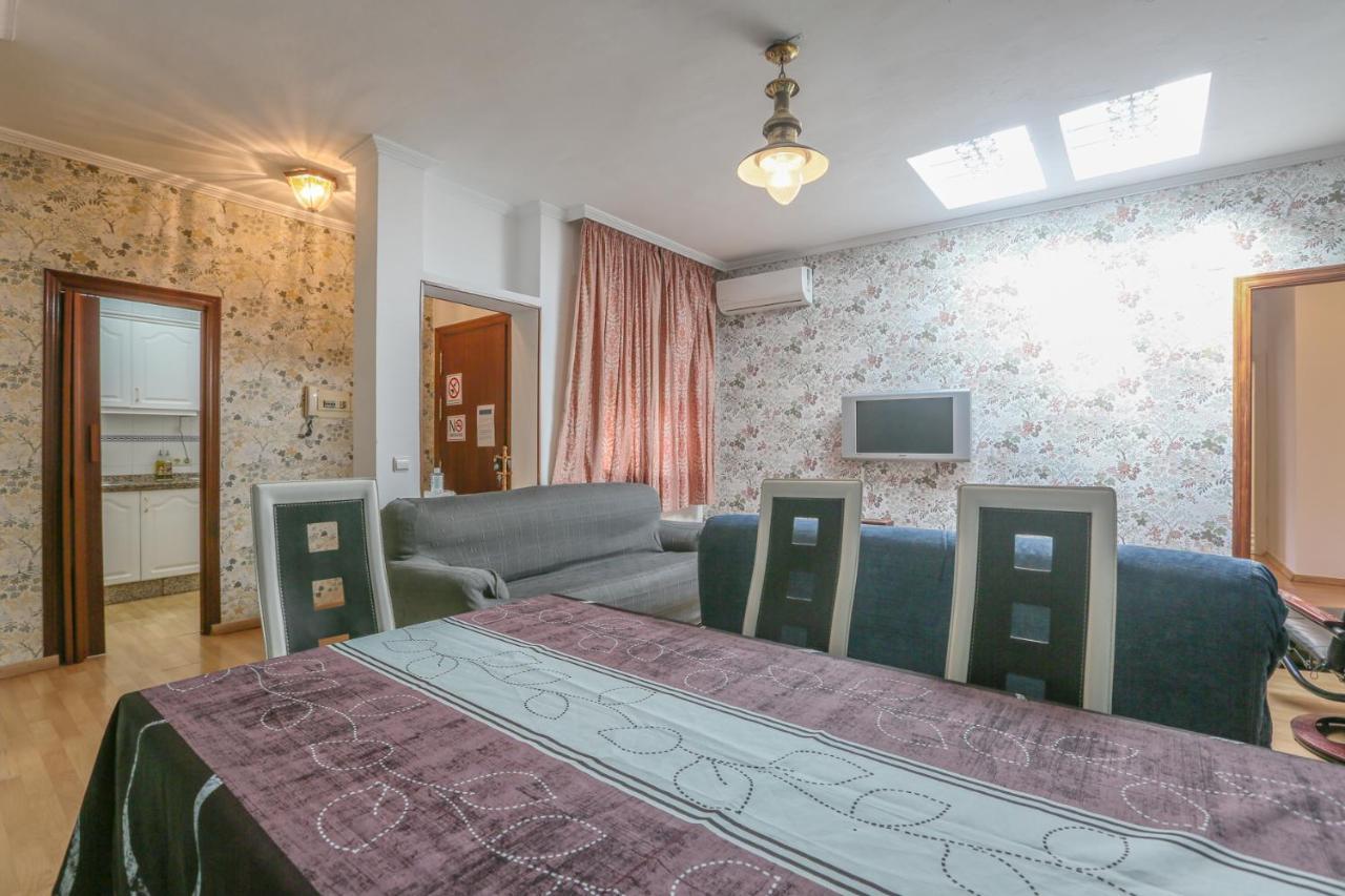 Juderia Center Premium Suites Free Parking Севиля Екстериор снимка