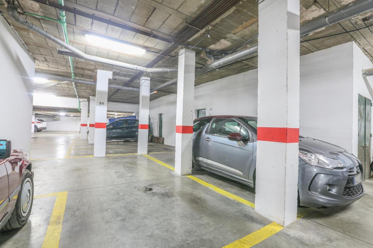Juderia Center Premium Suites Free Parking Севиля Екстериор снимка